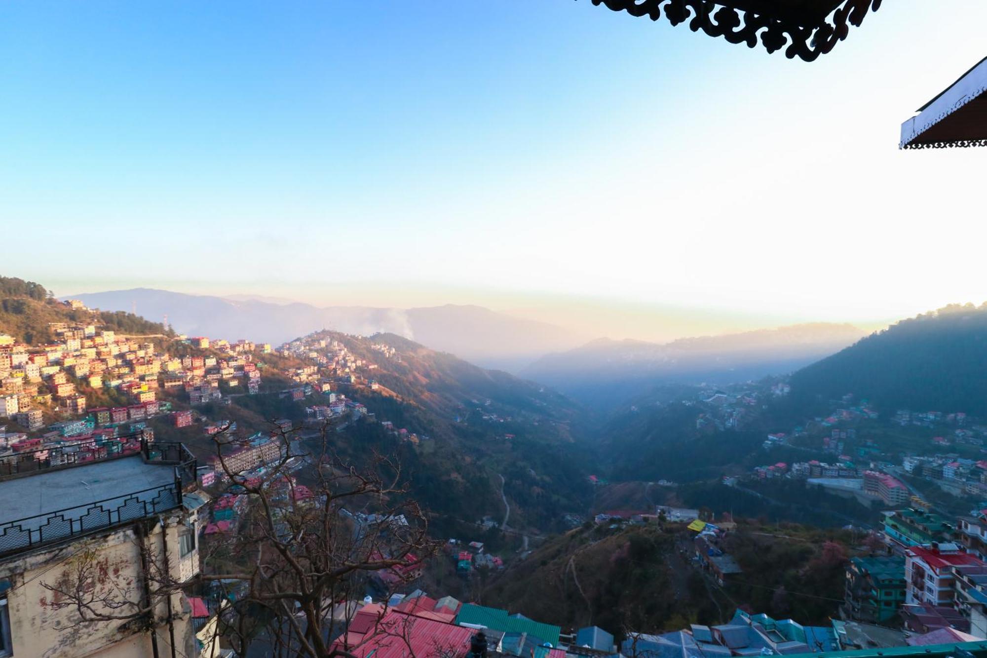 Broadway Grand Hotel Shimla Exterior photo